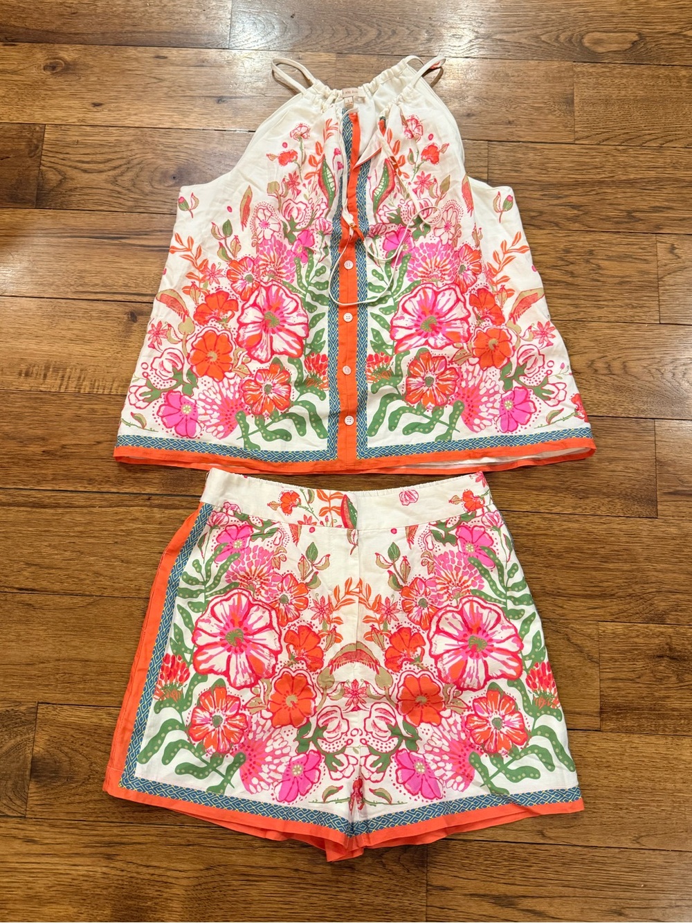 BRAND NEW Skies are Blue Floral Print Women's Set in Pink & Orange